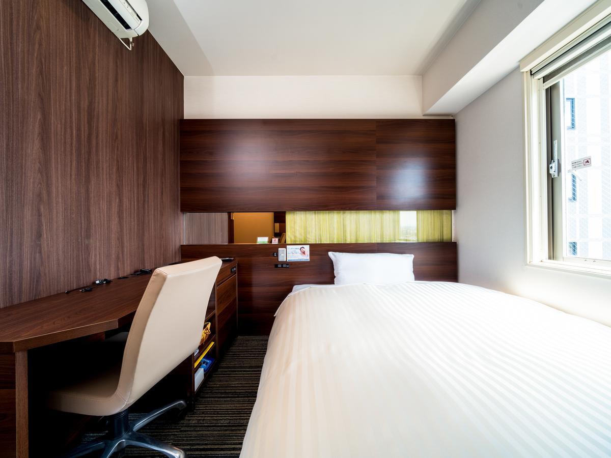 Super Hotel Izumo Ekimae Buitenkant foto